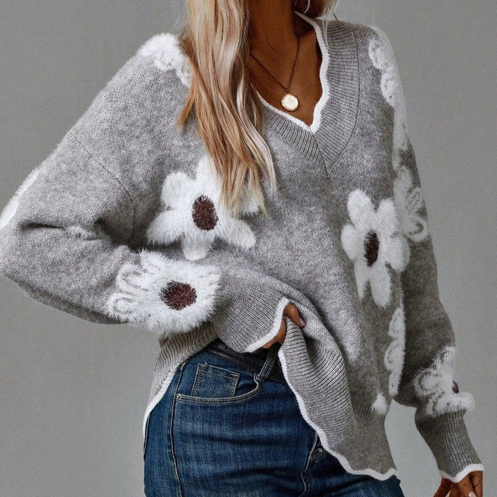 Aida - Elegant V-Neck Floral Sweater