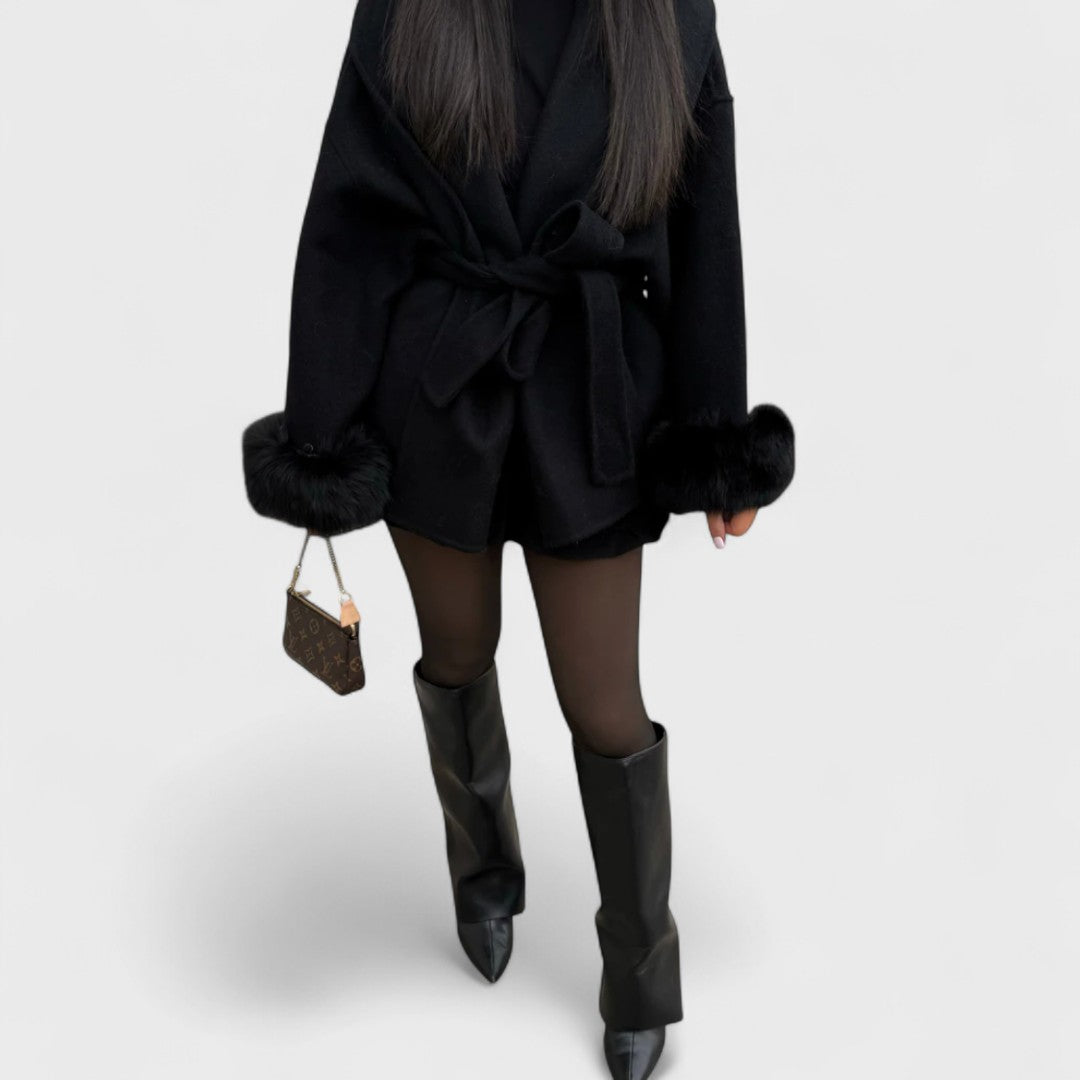 Leah – Elegant coat with Vegan Fur Details