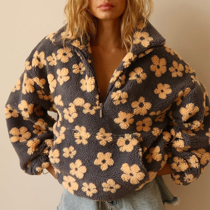 Chloé - Boho Style Fleece Sweater