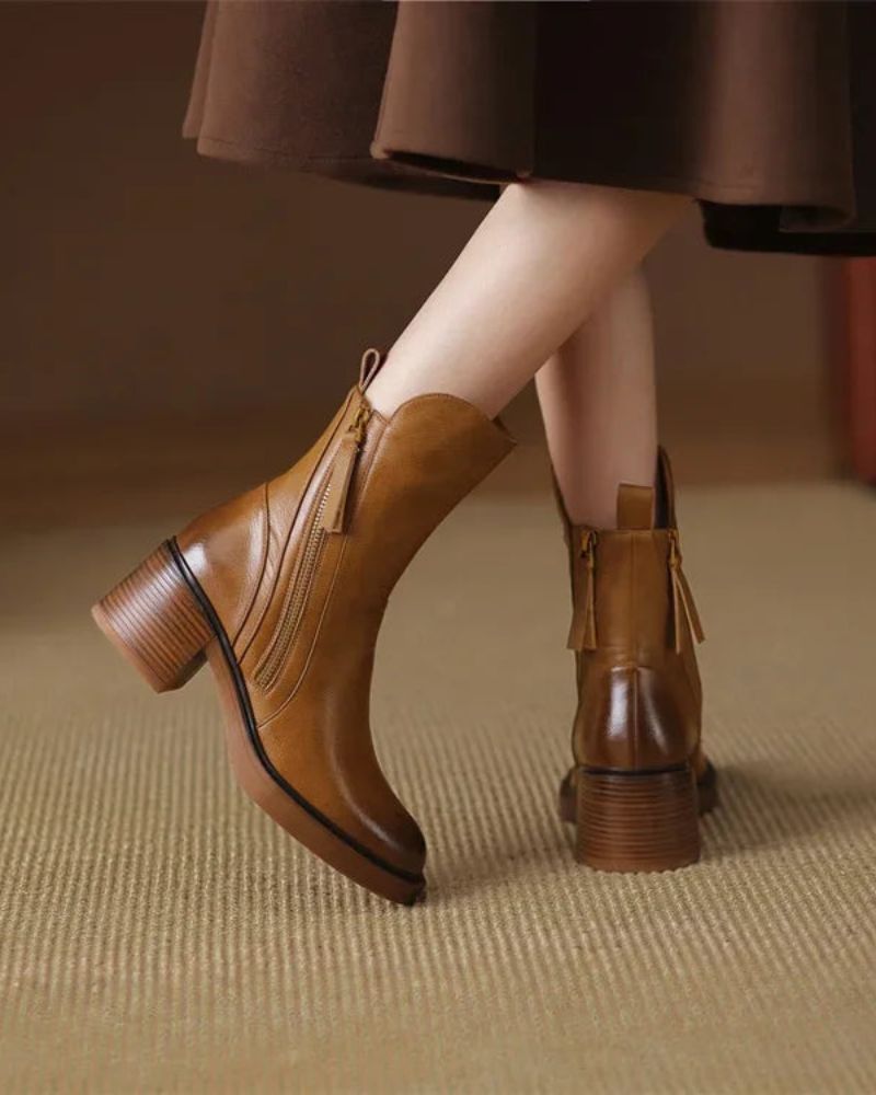 Maisy – Timeless Elegant Boots