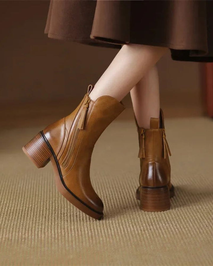 Maisy – Timeless Elegant Boots