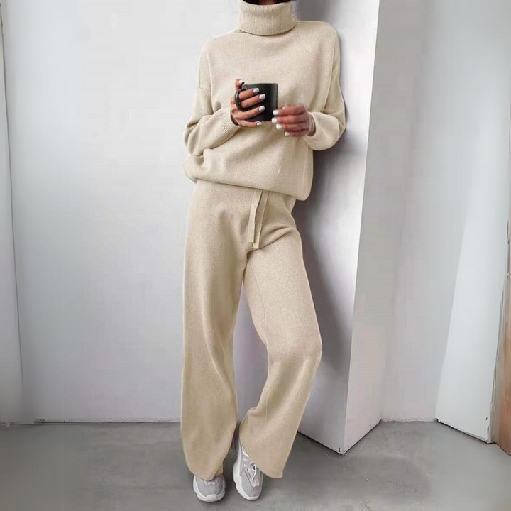 Naomi - Relaxed Fit Turtleneck Sweater Set