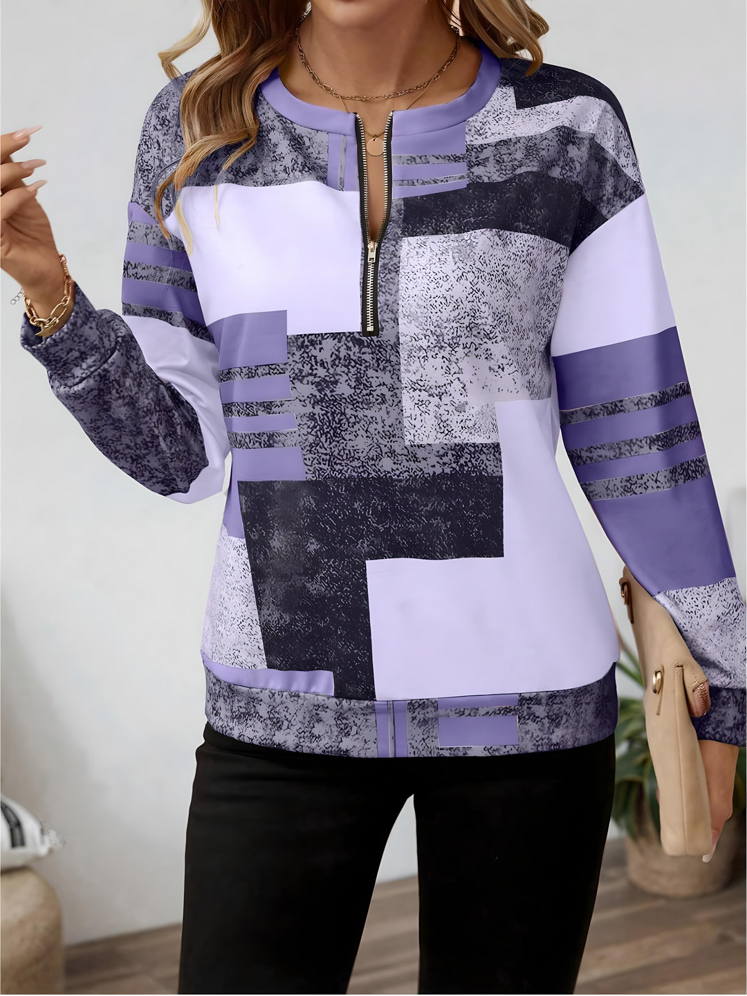 Hilda – Modern Classic Retro Sweatshirt