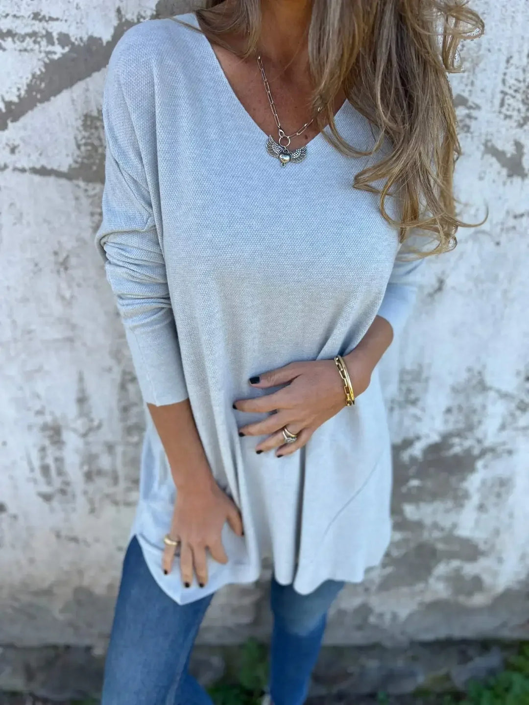 Lyndie - Luxe V-Neck Oversized Top