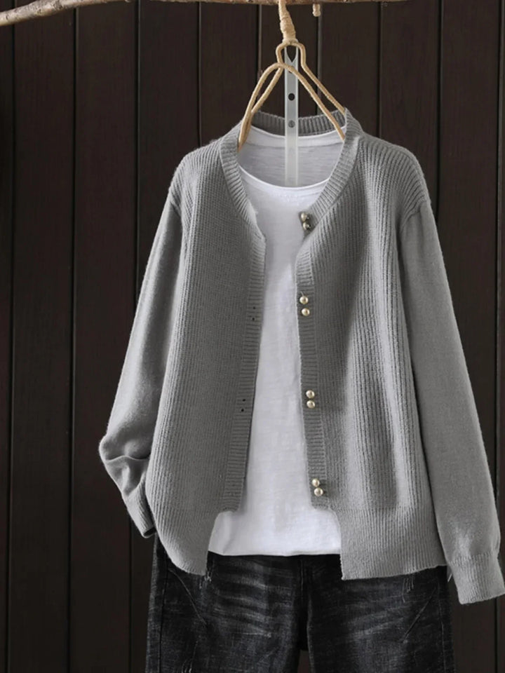 Lorie - Cardigan with Pearl Buttons
