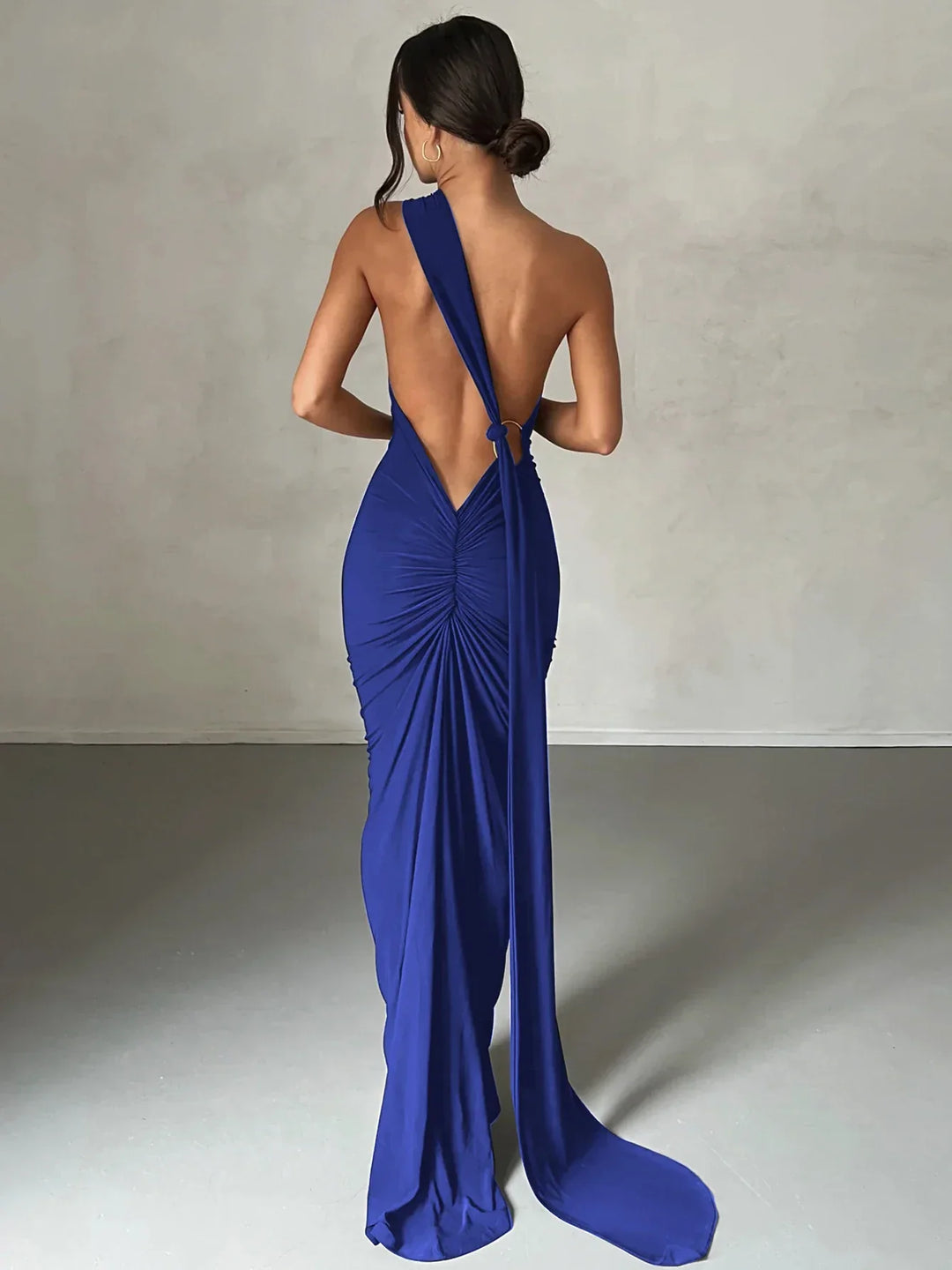 Edelyn - Luxury Evening Dress with Open Back
