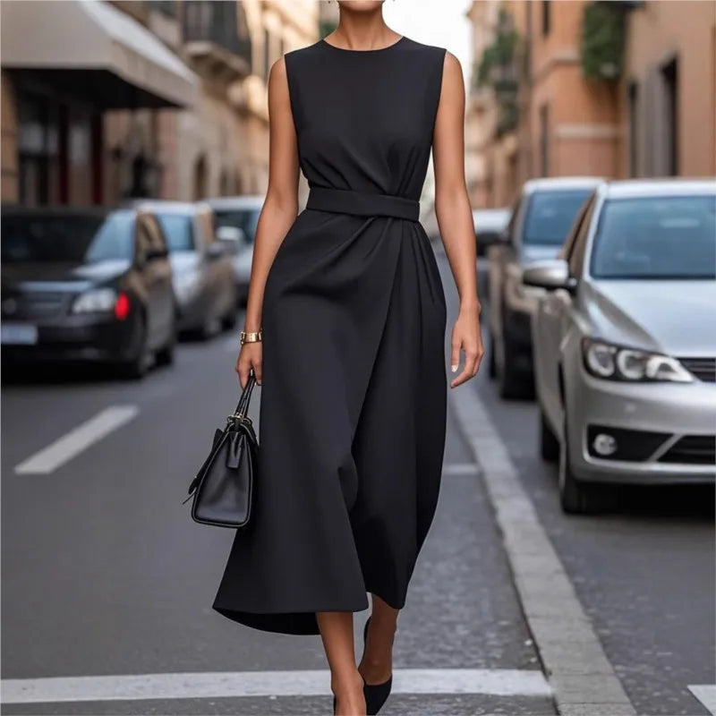 Clarimond - Elegant Round Neck Dress