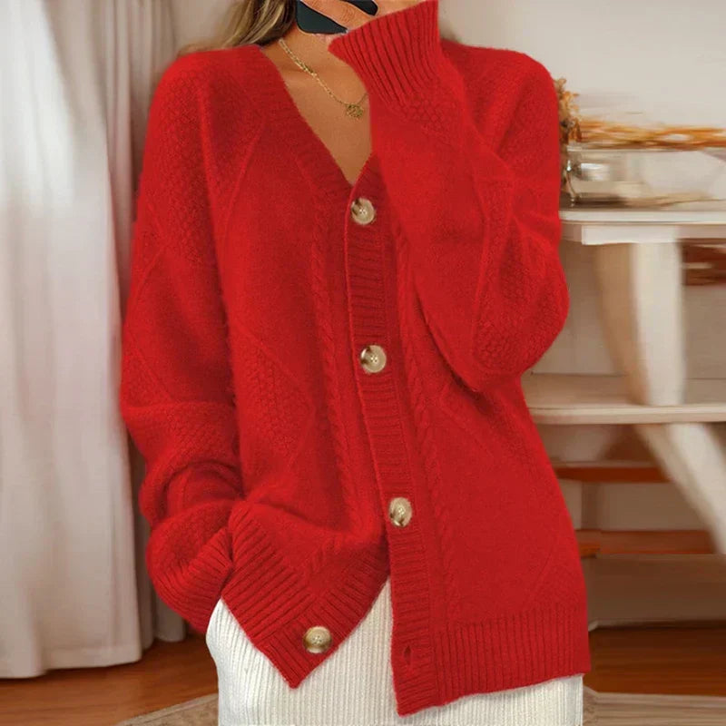 Molly – Classic Cable Cardigan