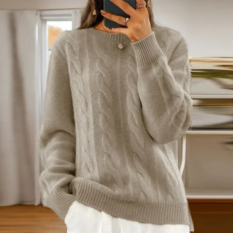 Kailany – Timeless Elegant Knitted Sweater