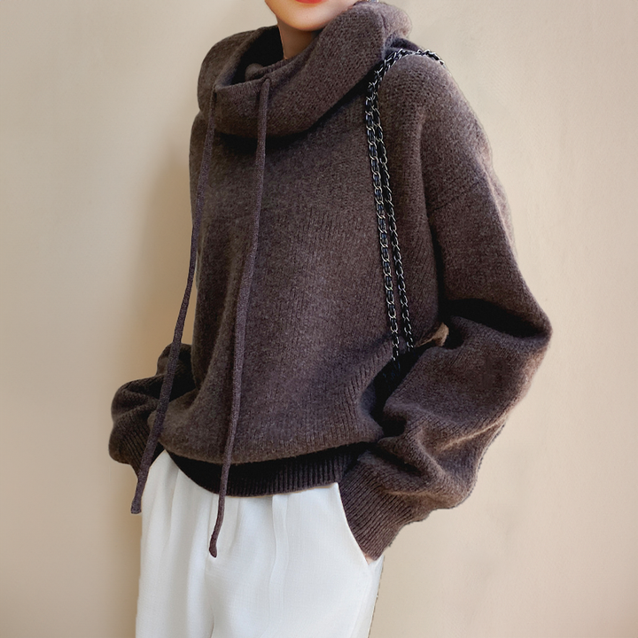 Lia - Elegant High Collar Sweater