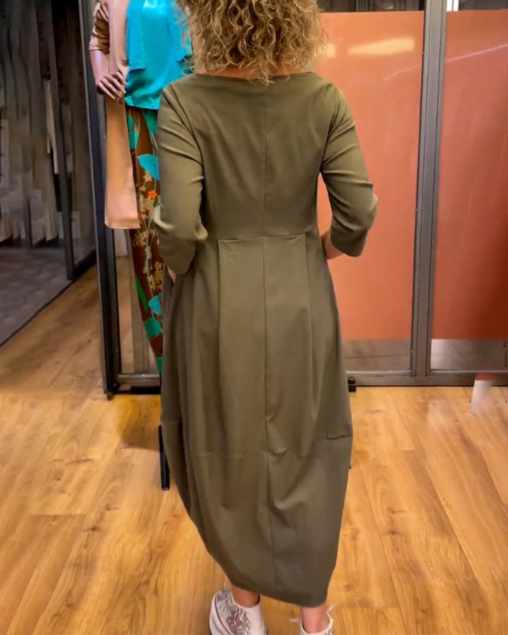 Veronica - Elegant Dress with Round Neck and 3/4 Sleeves