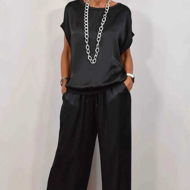 Iris - Stylish Two-Piece Set